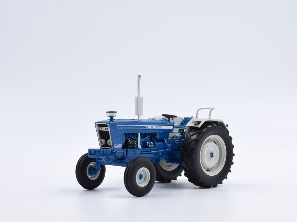 Ford 7400 tractor 2WD