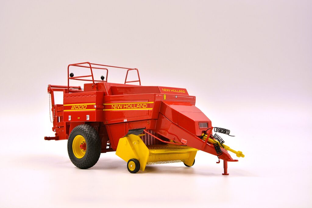 New Holland D2000